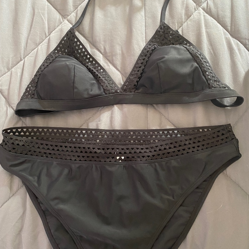 Black Bikini